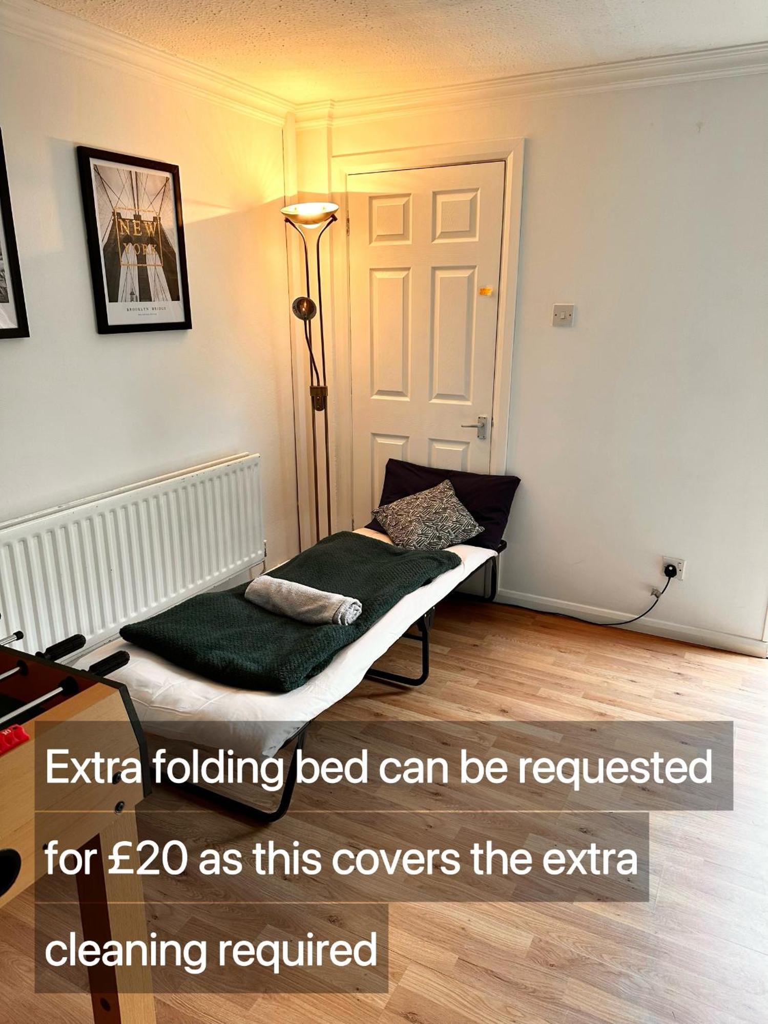 6 Guests House Old Trafford,Media City,City Centre, Free Parking แมนเชสเตอร์ ภายนอก รูปภาพ